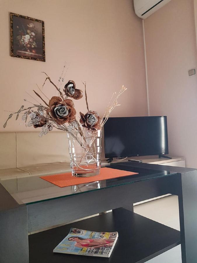 Villa Amsterdam โอครีด ภายนอก รูปภาพ
