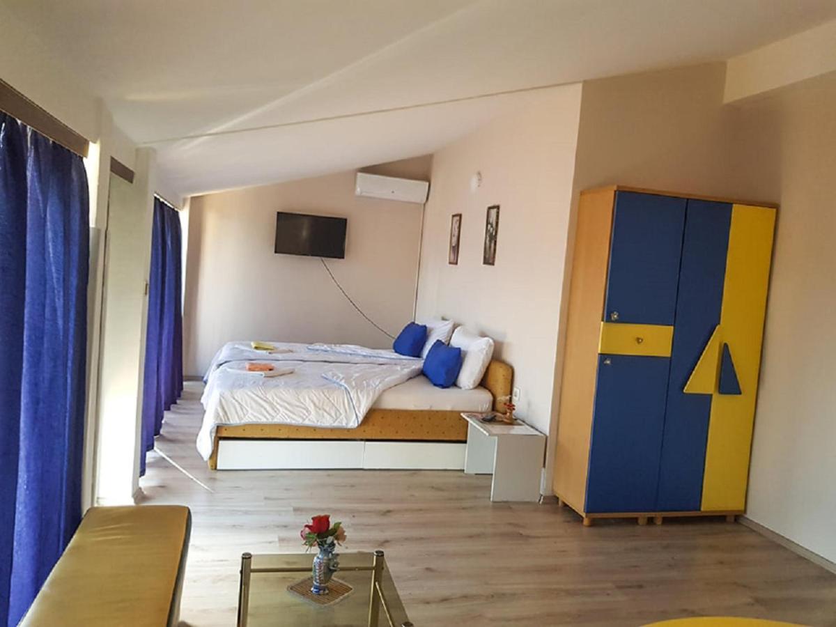Villa Amsterdam โอครีด ภายนอก รูปภาพ