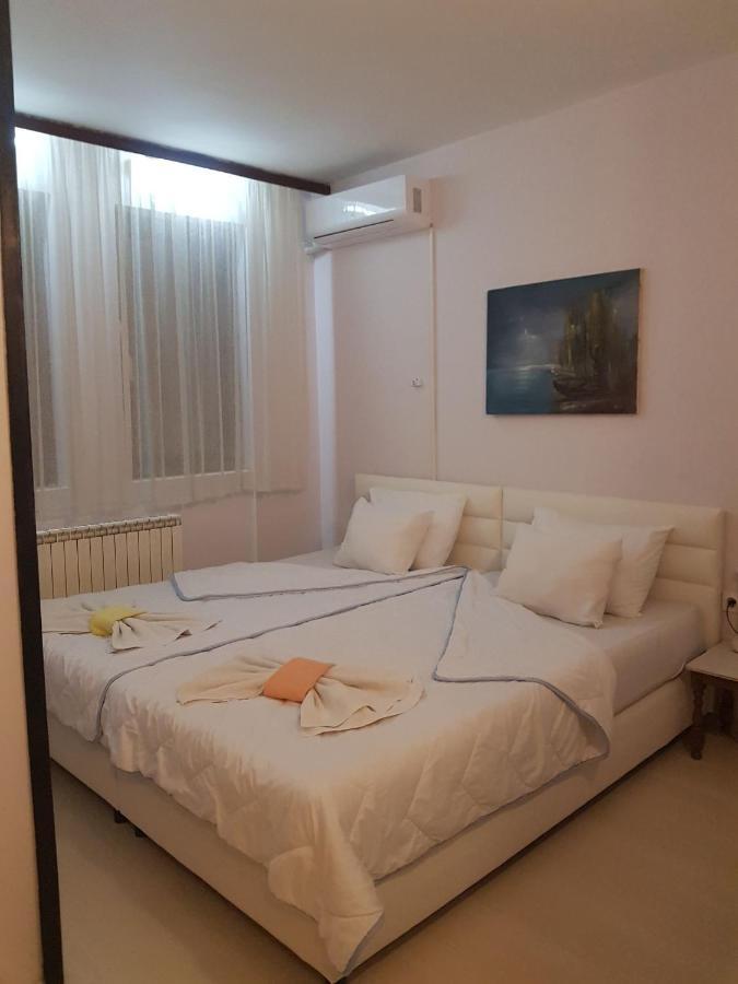 Villa Amsterdam โอครีด ภายนอก รูปภาพ