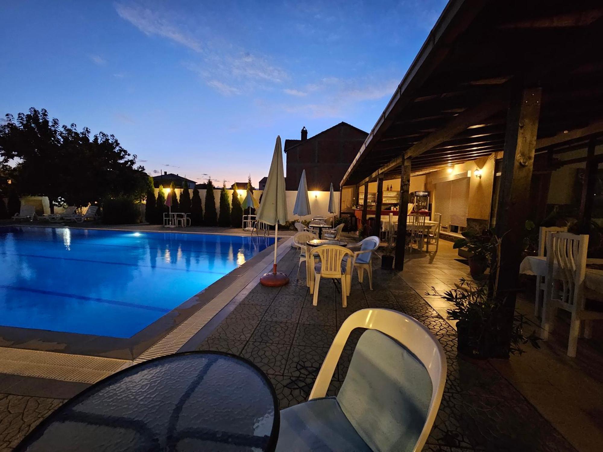 Villa Amsterdam โอครีด ภายนอก รูปภาพ