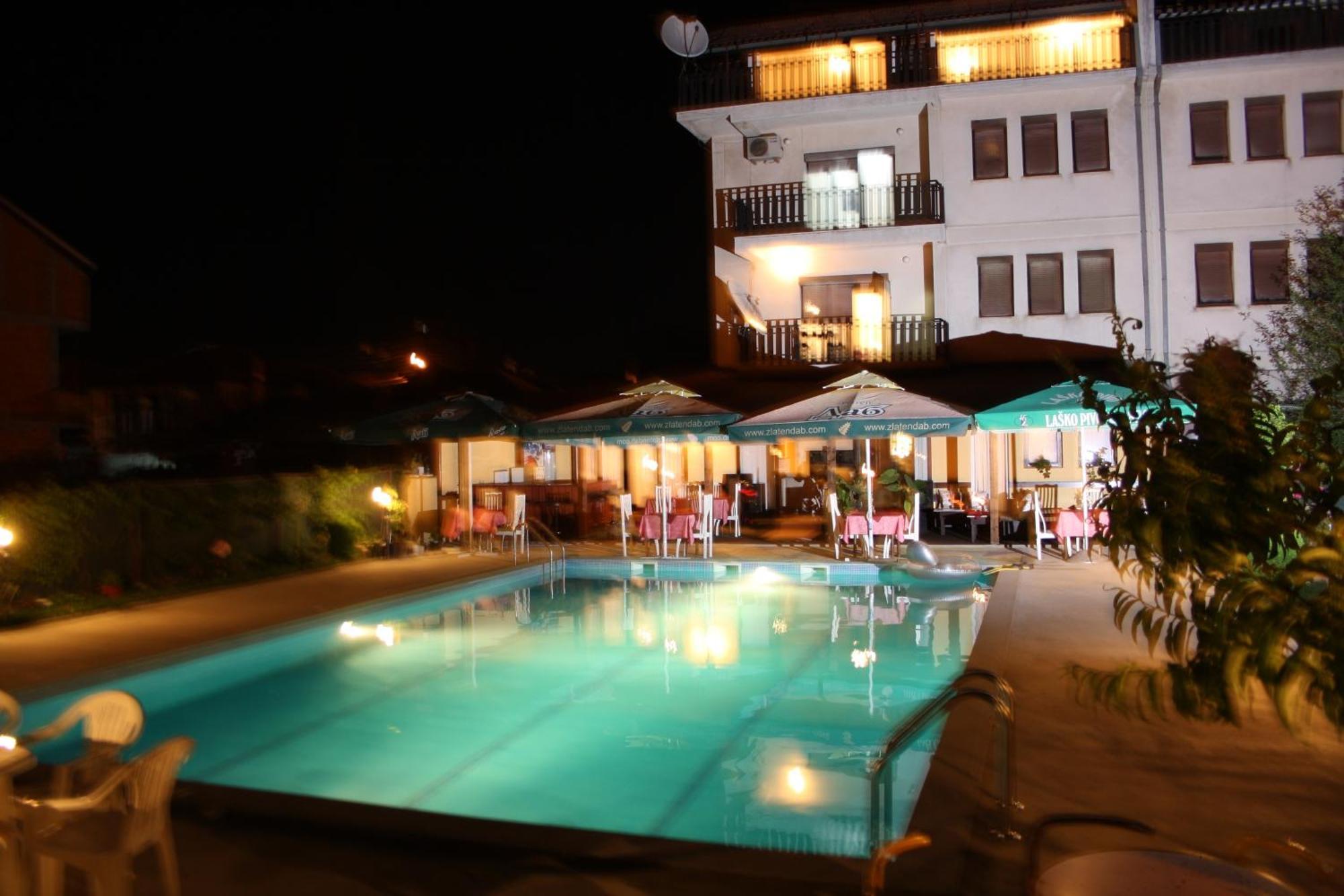 Villa Amsterdam โอครีด ภายนอก รูปภาพ