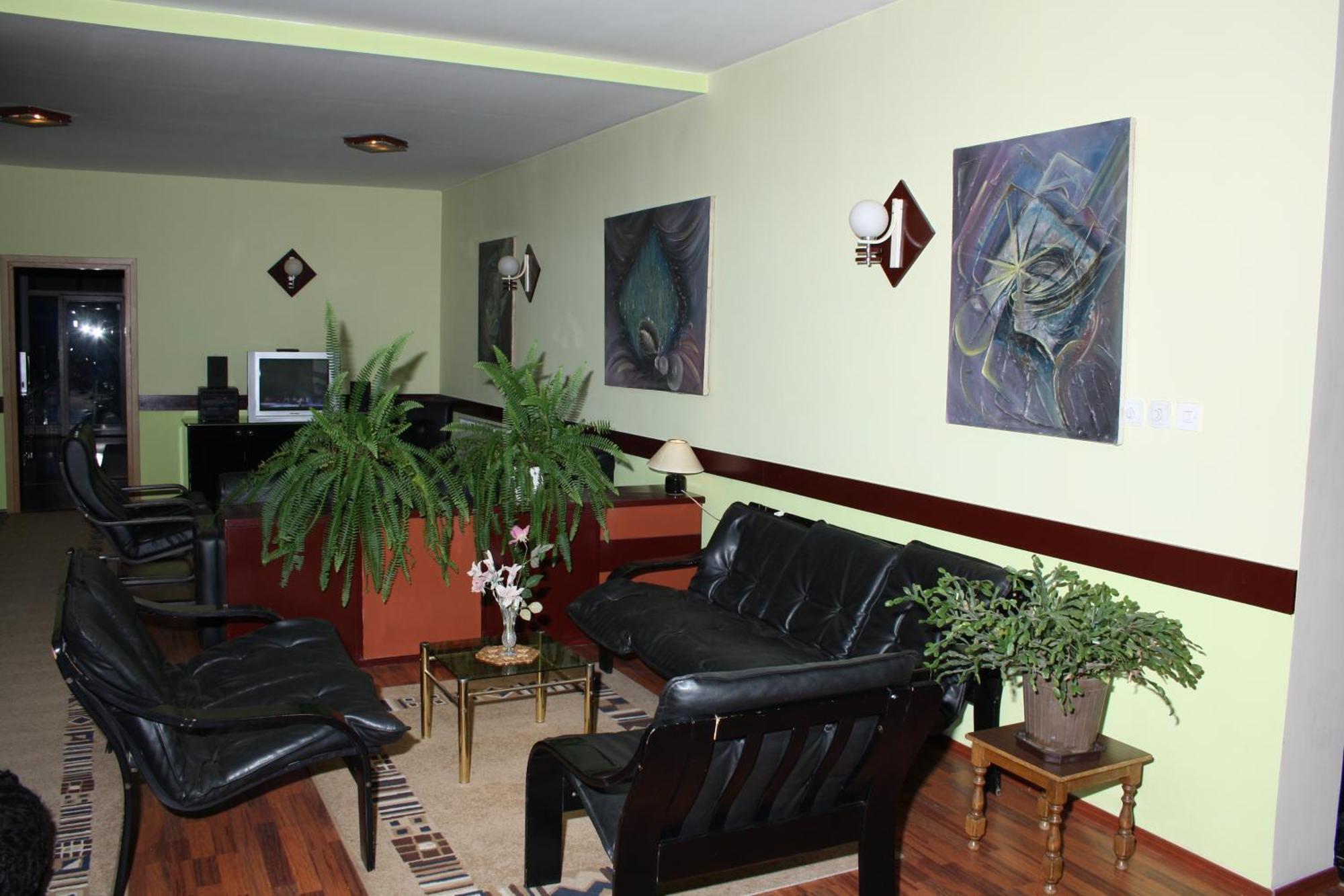 Villa Amsterdam โอครีด ภายนอก รูปภาพ