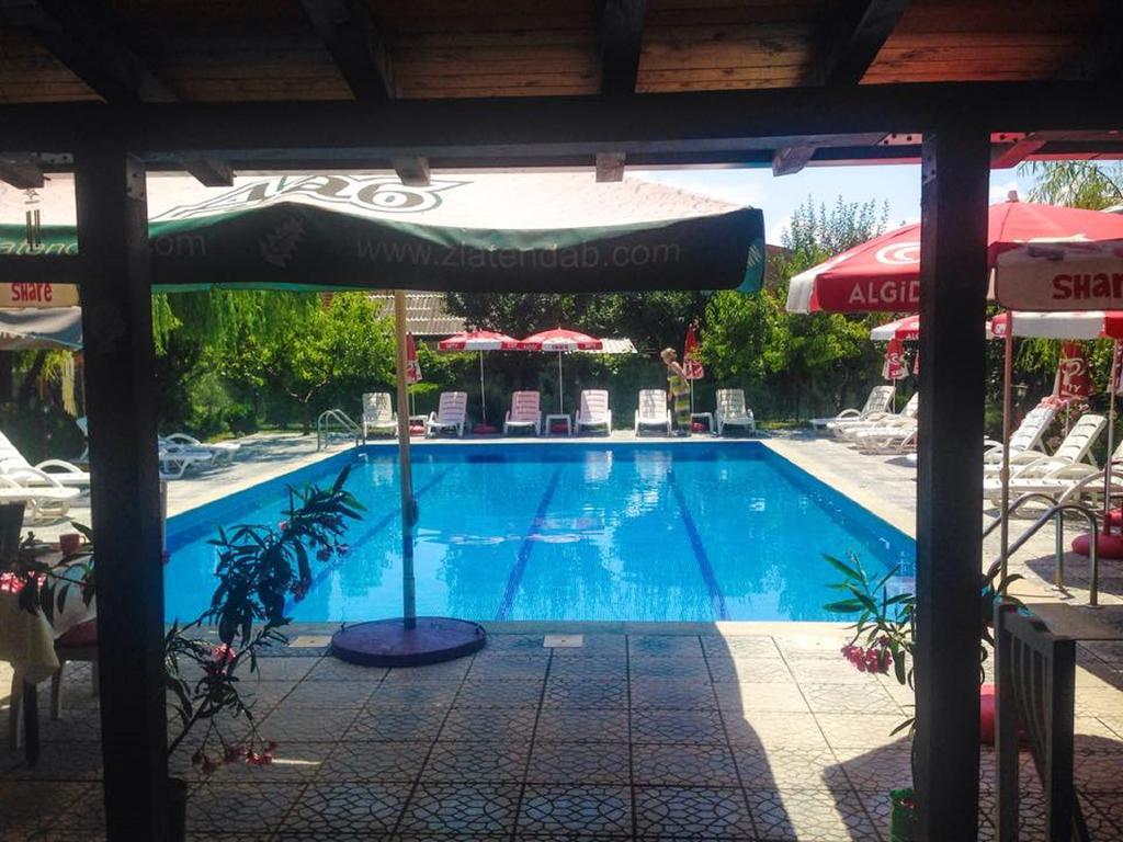 Villa Amsterdam โอครีด ภายนอก รูปภาพ